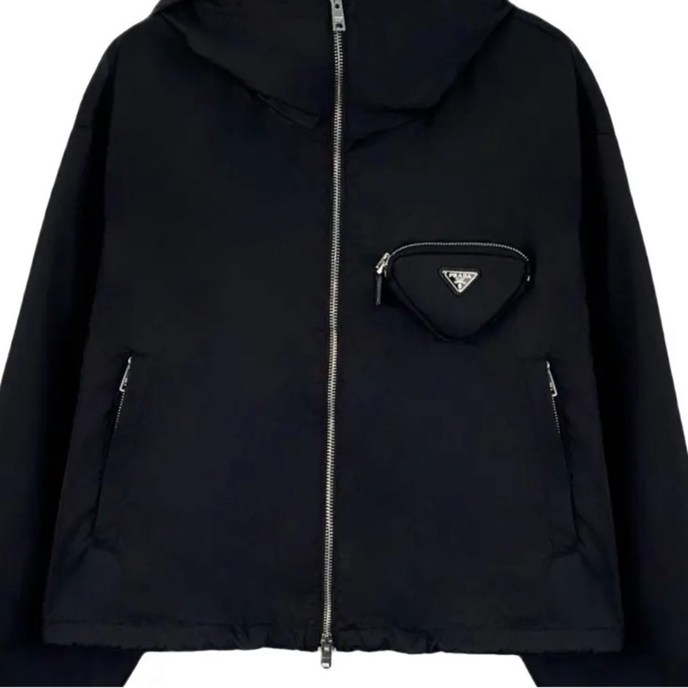 💯 authentic Prada Black Zip-Up Jacket